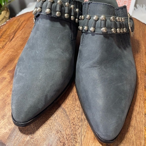 Circle S blue grey mules with studs size 7 - Picture 9 of 11